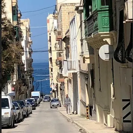 Surfside דירה